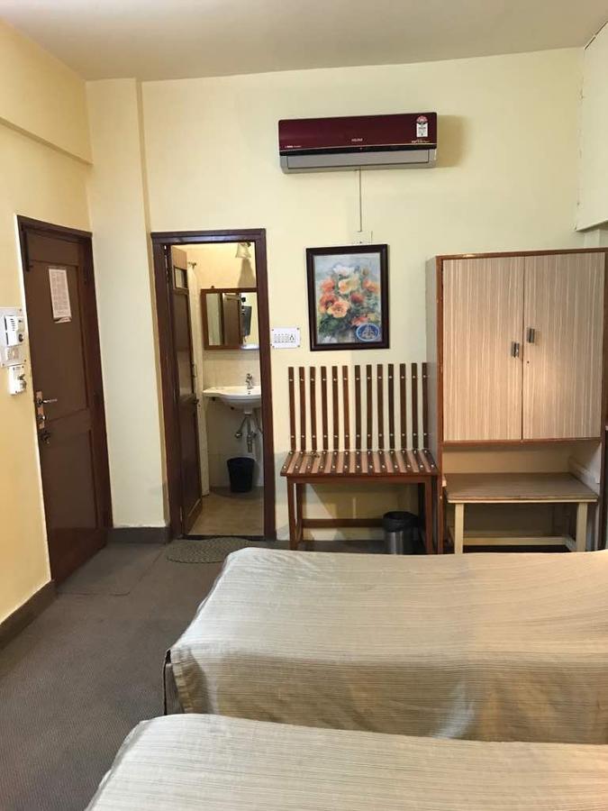 Hotel Swaroop Pune Ngoại thất bức ảnh